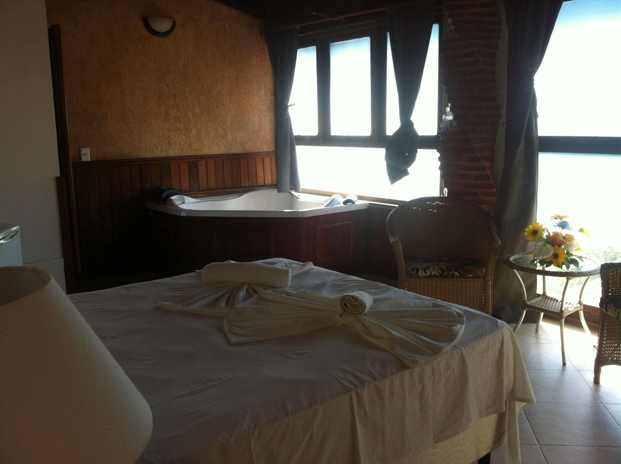 Pousada Do Toby Hotel Canoa Quebrada Bagian luar foto