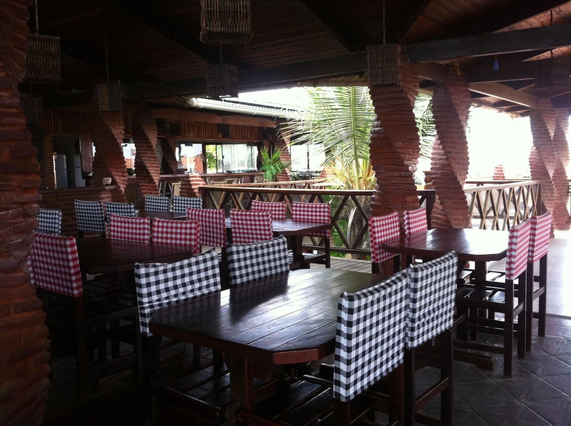 Pousada Do Toby Hotel Canoa Quebrada Bagian luar foto