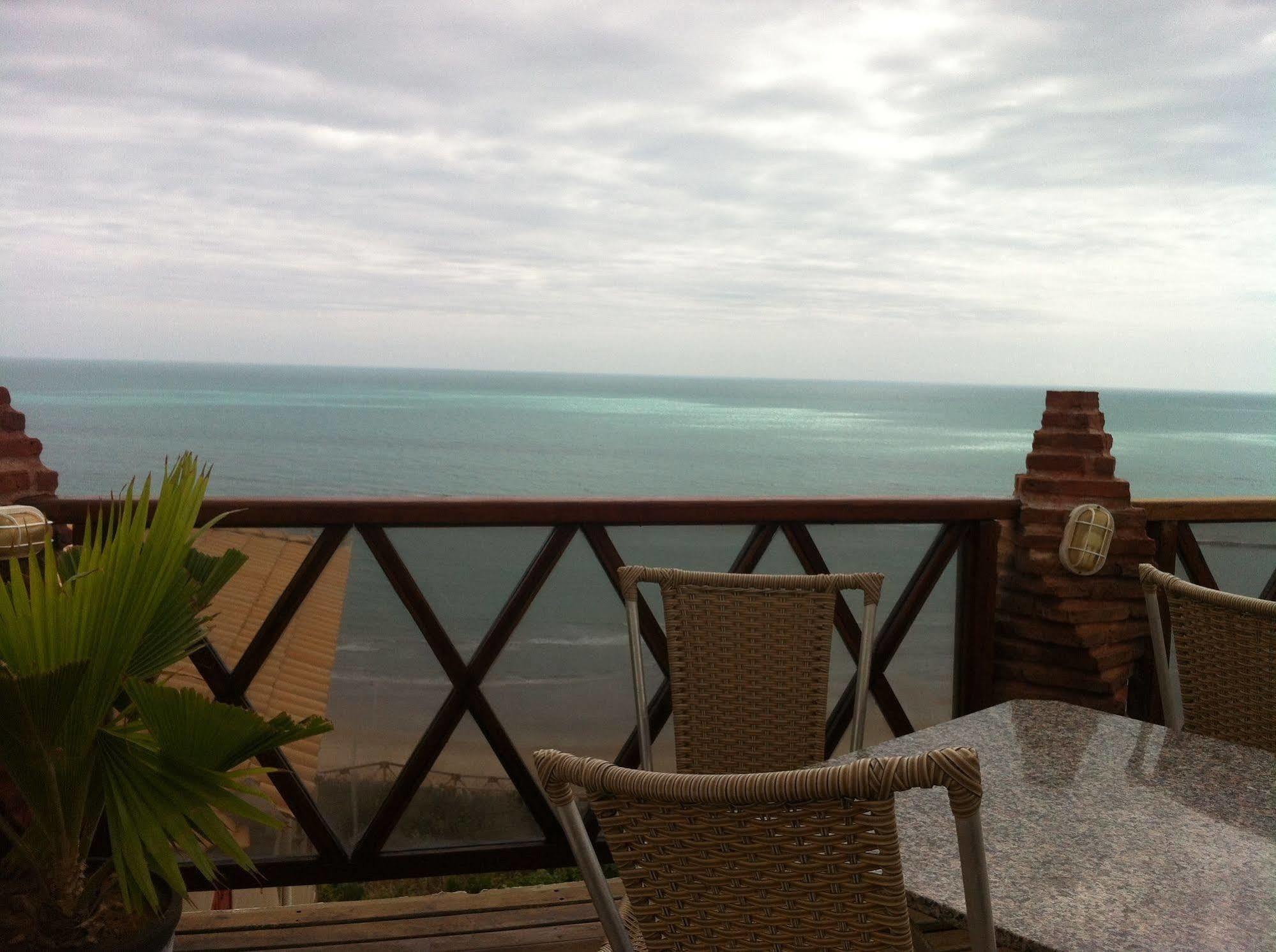 Pousada Do Toby Hotel Canoa Quebrada Bagian luar foto